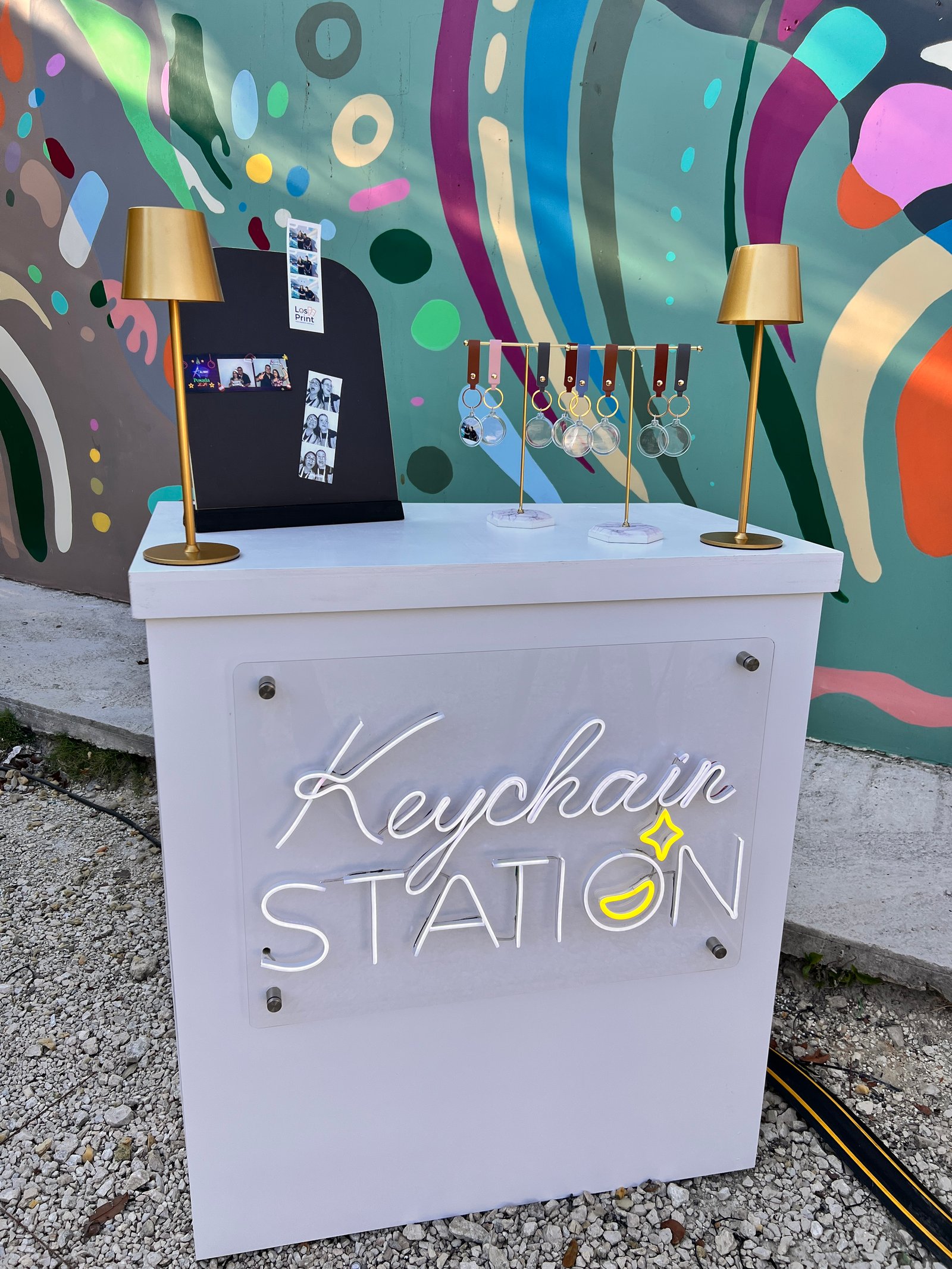Photo Magnets Station
